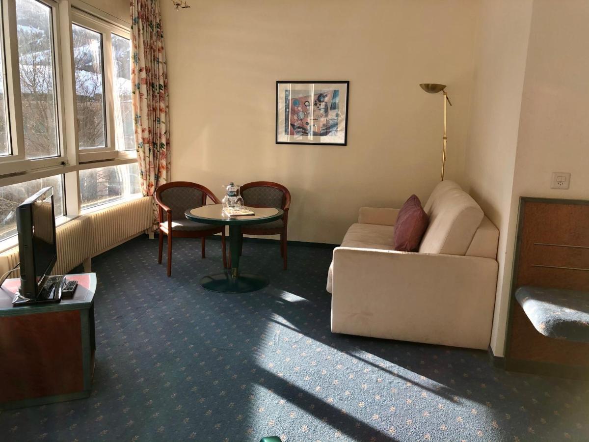 Thermal Hotels & Walliser Alpentherme Leukerbad Kültér fotó
