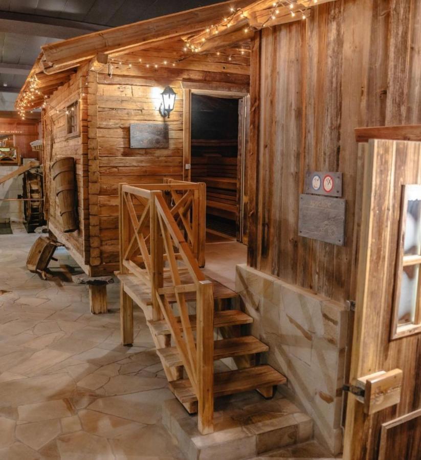 Thermal Hotels & Walliser Alpentherme Leukerbad Kültér fotó